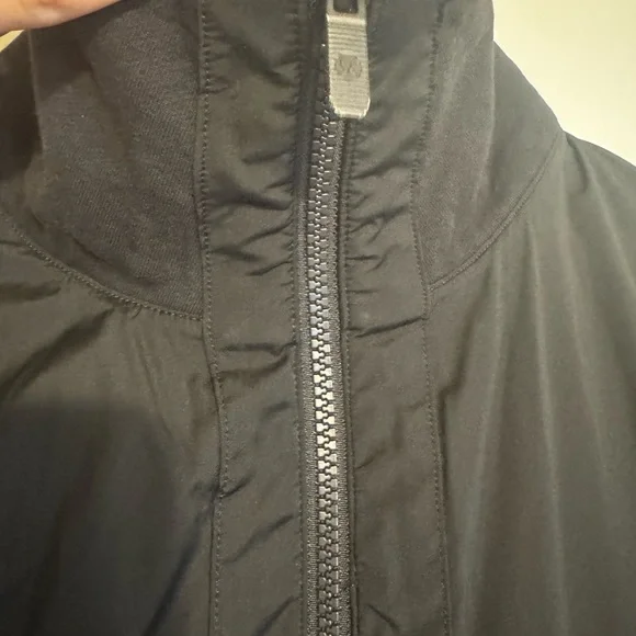 Lululemon reversible quilted jacket - Picture 7 of 8